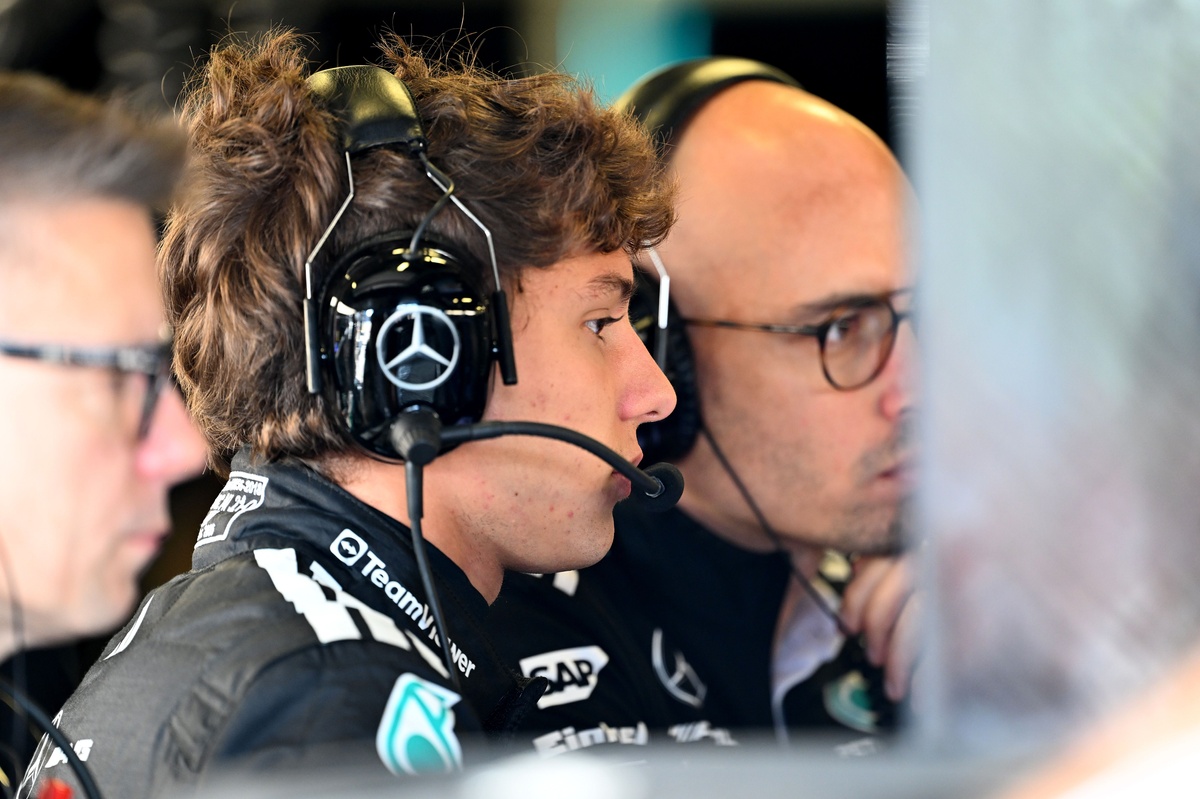 How Mercedes is supporting Antonelli through tough F1 rookie season