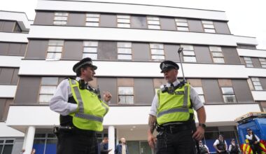 Man arrested on suspicion of arson after fire at asylum hotel in Islington - London Evening Standard