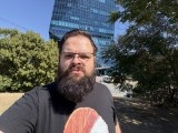 Apple iPhone 17: 18MP selfie camera samples - f/1.9, ISO 25, 1/1242s - Apple iPhone 17 review