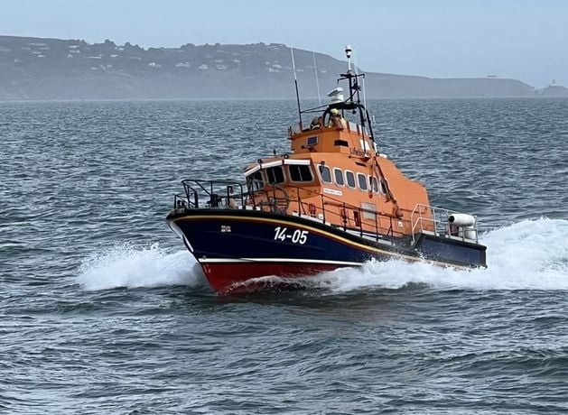 Two rescued from yacht off coast of Co Down