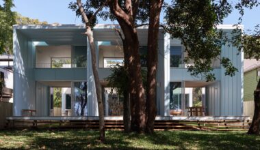 Blok Three Sisters by Vokes and Peters and Blok Modular