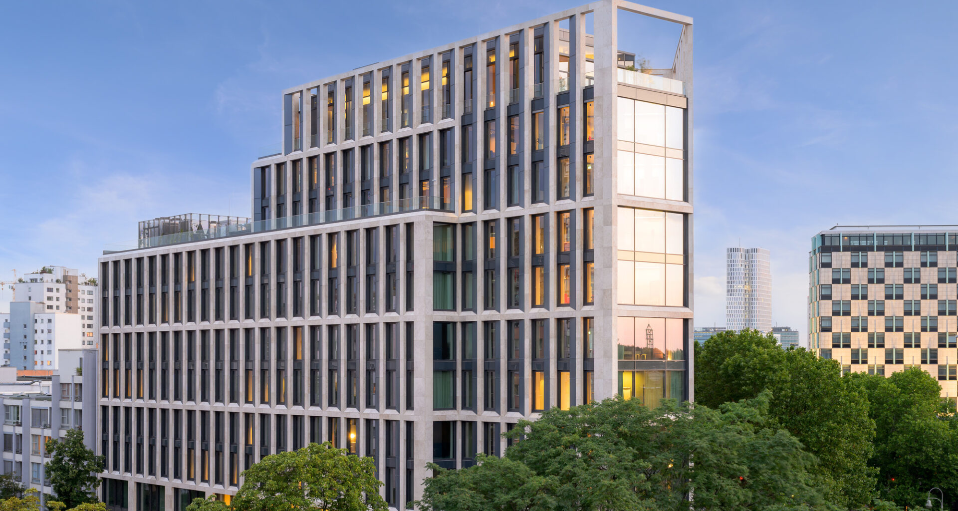 B-One Office Building / CF Møller