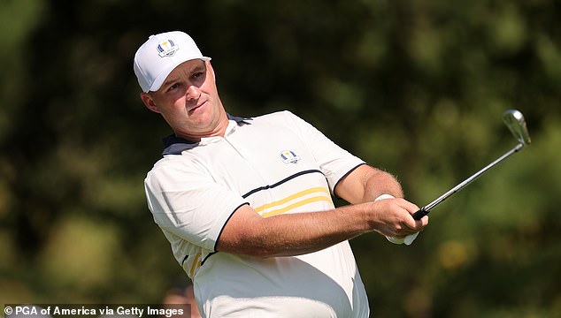 FARMINGDALE, NEW YORK - SEPTEMBER 28: Sepp Straka of Team Europe plays his shot from the third tee during the Sunday singles matches of the 2025 Ryder Cup at Black Course at Bethpage State Park Golf Course on September 28, 2025 in Farmingdale, New York. (Photo by Michael Reaves/PGA of America/PGA of America via Getty Images)
