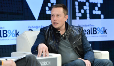 NEW YORK, NY - NOVEMBER 12:  CEO & CTO of SpaceX and CEO & Chief Product Architect of Tesla Motors Elon Musk participates in a discussion at the New York Times 2013 DealBook Conference in New York at the New York Times Building on November 12, 2013 in New York City.