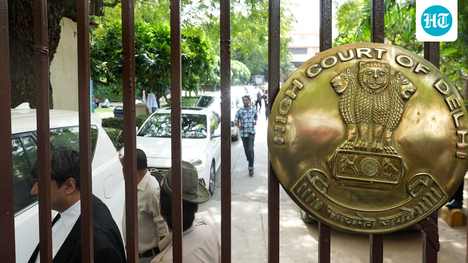 Delhi HC restrains Rupa from publishing, selling red-and-black pocket edition of Constitution