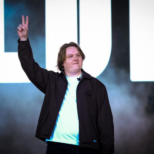 Lewis Capaldi’s chart-topping ballad Someone You Loved one of Scotland’s most requested funeral songs - Music News