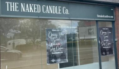Oldham candle company to open new shop as part of expansion
