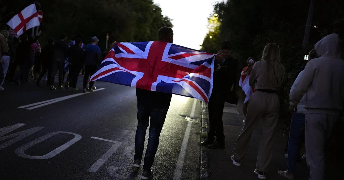 Ministers committed to ECHR, No 10 says, ahead of border reforms announcement