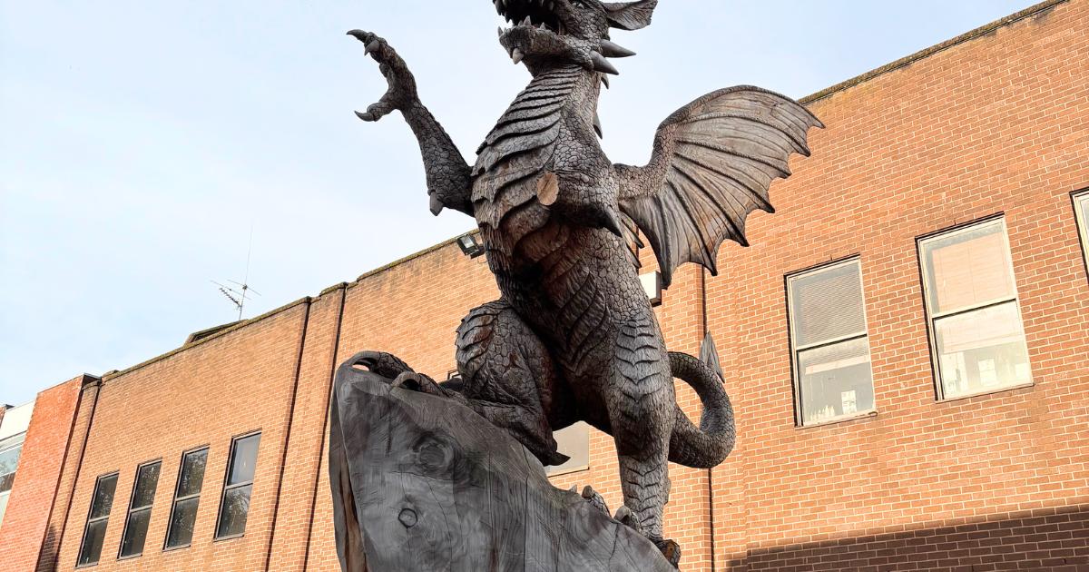 Taunton dragon statue vandalised with limbs missing
