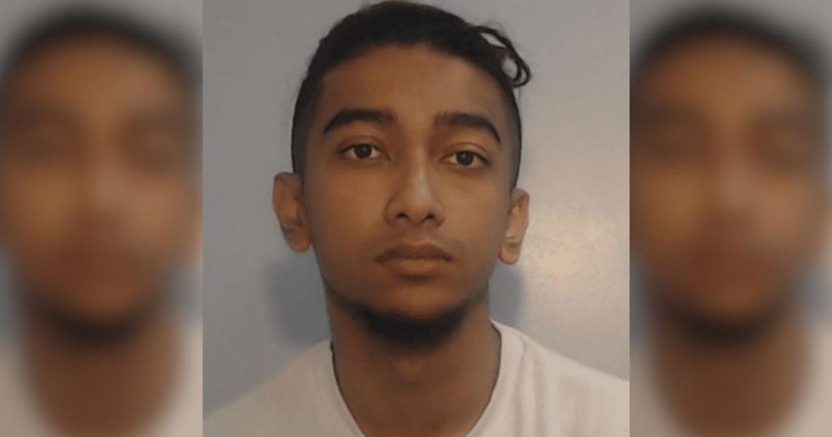 Oldham paedophile betrayed trust to groom young girl