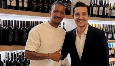 Former Premiere League surprises staff at Glasgow restaurant