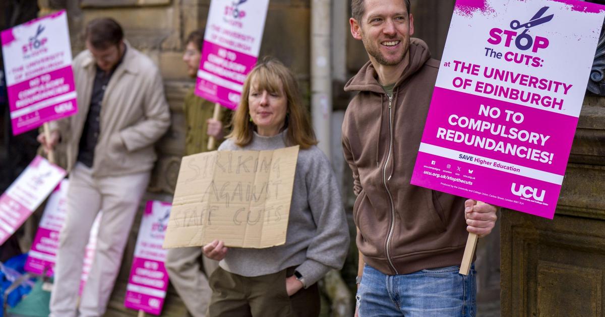 Edinburgh Uni lecturers walk out on first of five days of industrial action