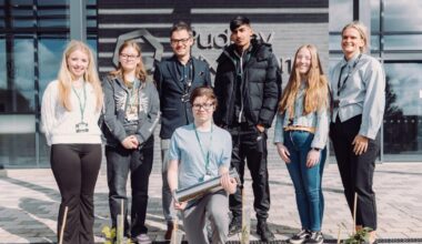 Pudsey's first sixth form college will bury time capsule