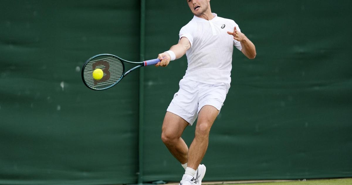 Arthur Fery makes winning Davis Cup debut as Great Britain take charge in Poland