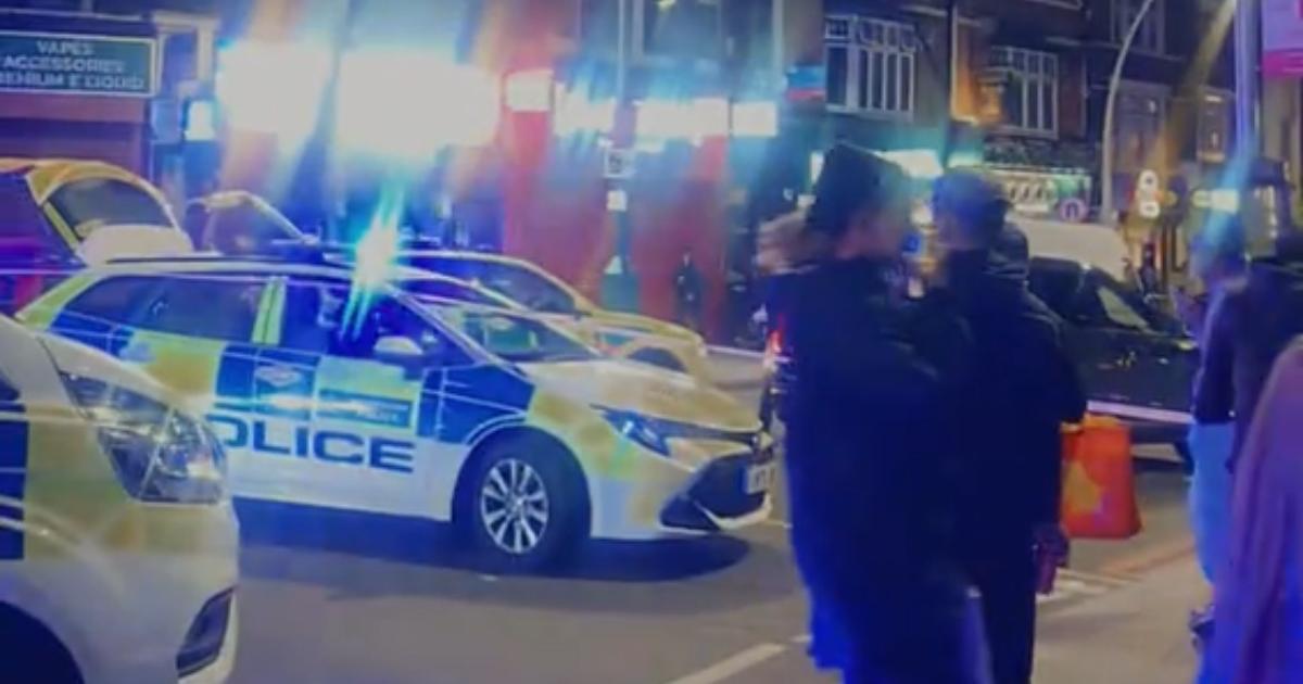 Ilford ‘stabbing’ on Cranbrook Road: Man rushed to hospital