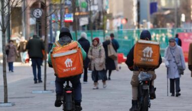 Calls for action over dirt bikes and e-bikes in THIS Glasgow area