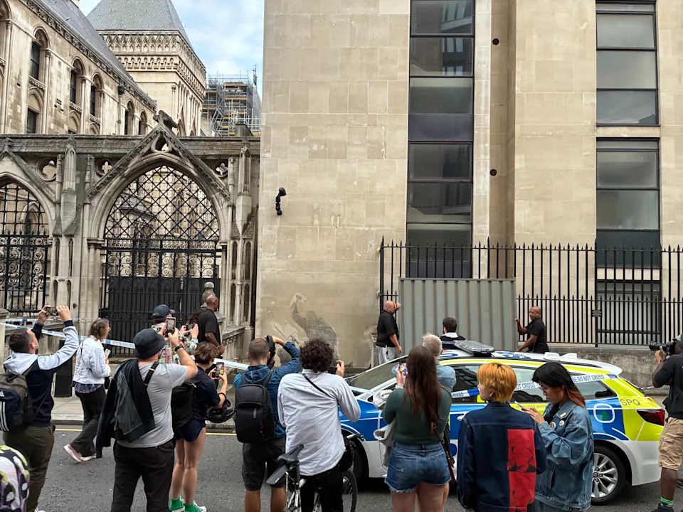 Members of the public flocked to the mural after it appeared on Monday, 8 September. (SWNS)