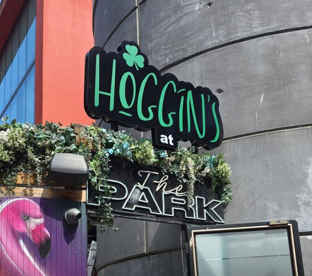 Hoggin's at the Park is open until 3am