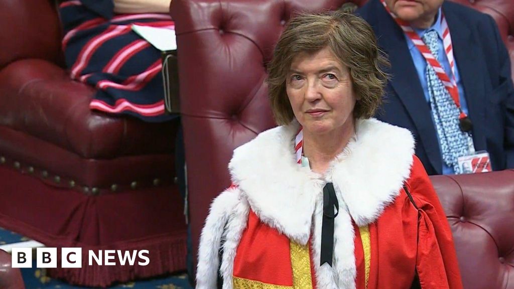 Sue Gray questions class-based civil service internship scheme