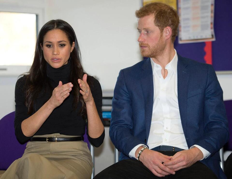Body language expert unpacks Harry's 'covert anger' at Meghan