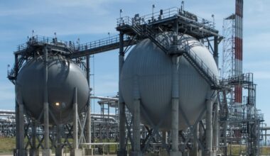 EU chief seeks sanctions on Russian LNG to pressure Moscow over Ukraine war | Russia-Ukraine war News