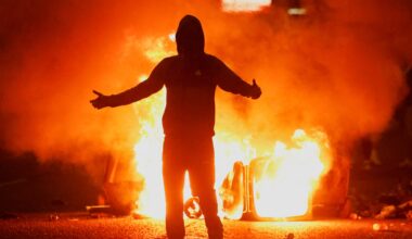 Anti-immigrant violence continues in Northern Ireland town | Protests News