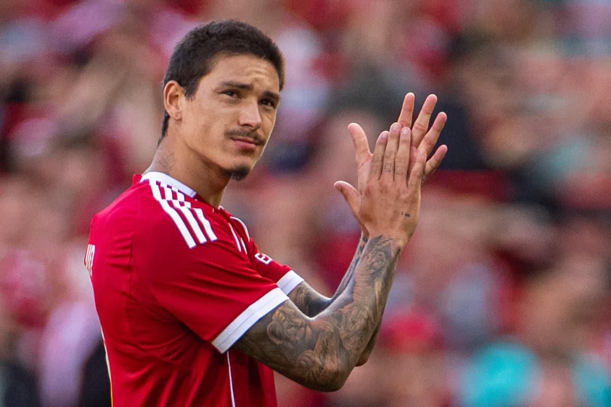 LIVERPOOL, ENGLAND - Monday, August 4, 2025: Liverpool's Darwin Núñez applauds the supporters as he is substituted during a pre-season friendly match between Liverpool FC and Athletic Bilbao at Anfield. Liverpool won 4-1. (Photo by David Rawcliffe/Propaganda)
