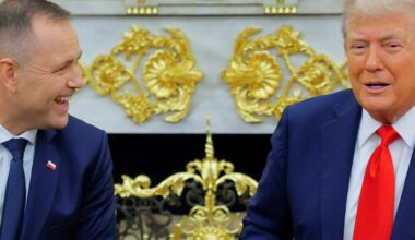 Trump hosts Poland’s Nawrocki, offers more US troops to European ally | Donald Trump News