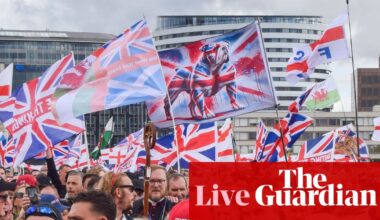 Scale of ‘Unite the Kingdom’ march shows free speech ‘alive and well’ in UK, says minister – UK politics live | Politics
