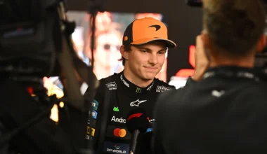 2025 Azerbaijan Grand Prix: Verstappen leads on the race start as Piastri drops to last