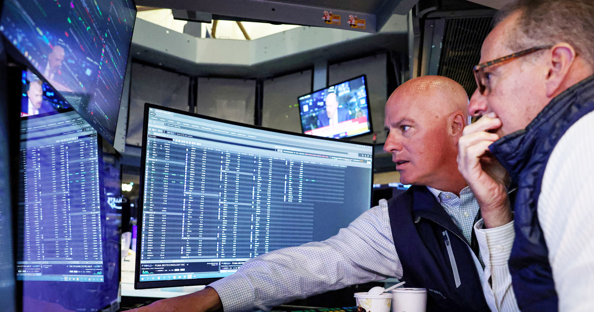 Stocks tumble as debt concerns, economic worries grip markets