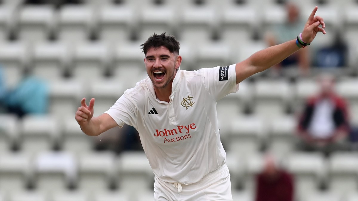 Josh Tongue boosts Nottinghamshire hopes of title showdown against Surrey
