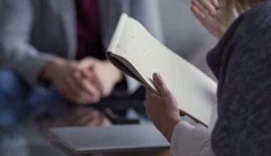 ‘Therapy speak’ misuses mental health terms, experts warn