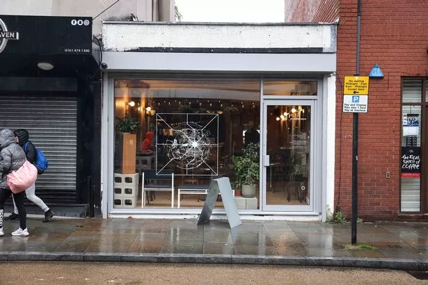 The design on the exterior of Mø6b has been designed by Andrew