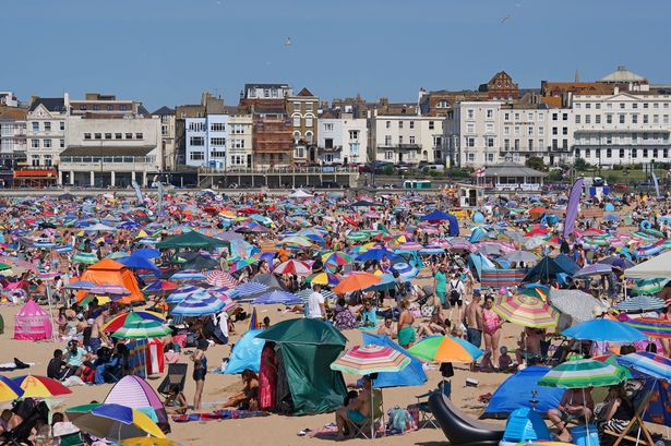 Seven counties in England set for 'final mini heatwave' of the year