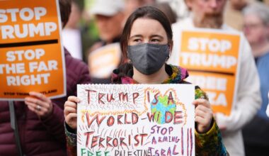 Supporting image for story: Anti-Trump protesters hold rally in Edinburgh on final day of state visit