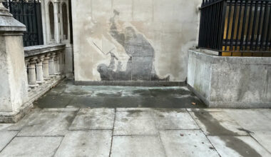 Banksy's new graffiti refuses to vanish after jet-wash