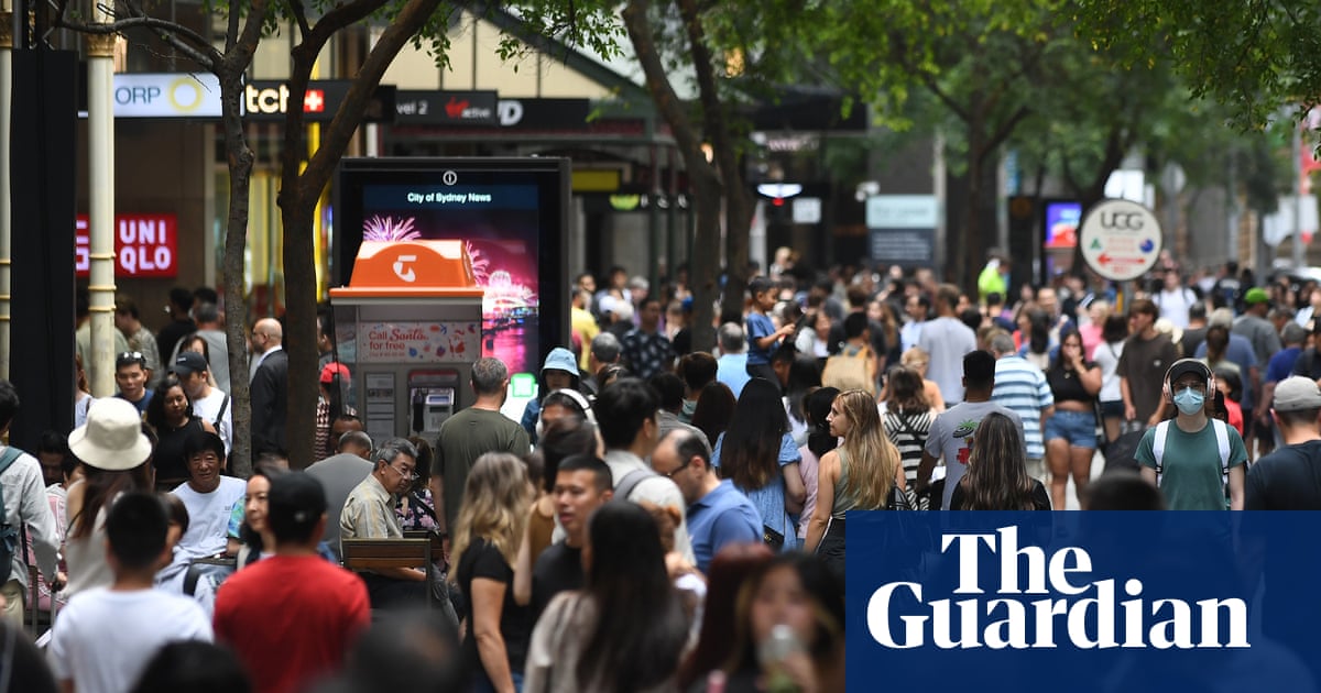 Australian households are spending more – and it’s helping the economy regain some momentum | Australian economy