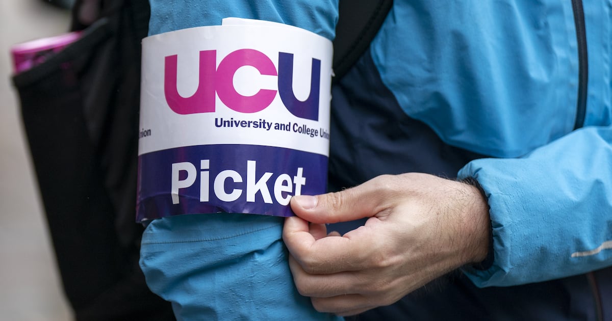Edinburgh University lecturers begin walkout amid dispute over £140m cuts plan – The Irish News