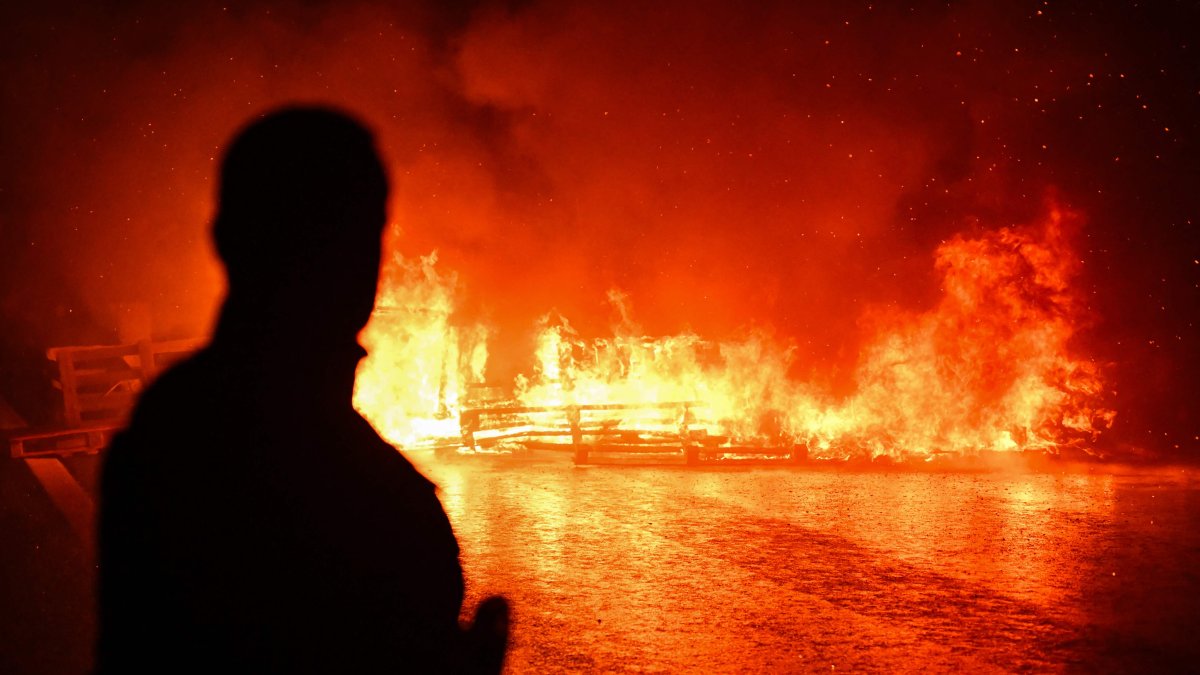 Again and again: France’s government tragedy