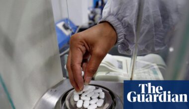 Trump attacks Tylenol as officials unveil highly contentious conclusions on autism | Trump administration