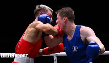 Petar Kresimir Knezevic from Croatia in red and Callum Makin from England in blue