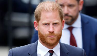 'Visibly stressed' Prince Harry's four-word fear revealed by expert - Celebrity News - Entertainment