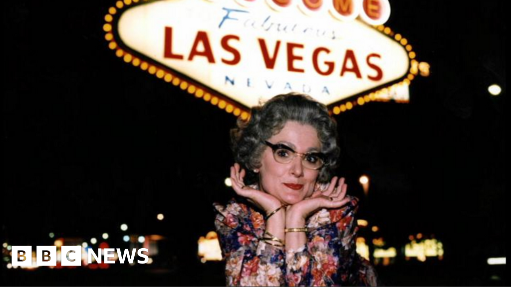 Caroline Aherne inspires comedian's Edinburgh move