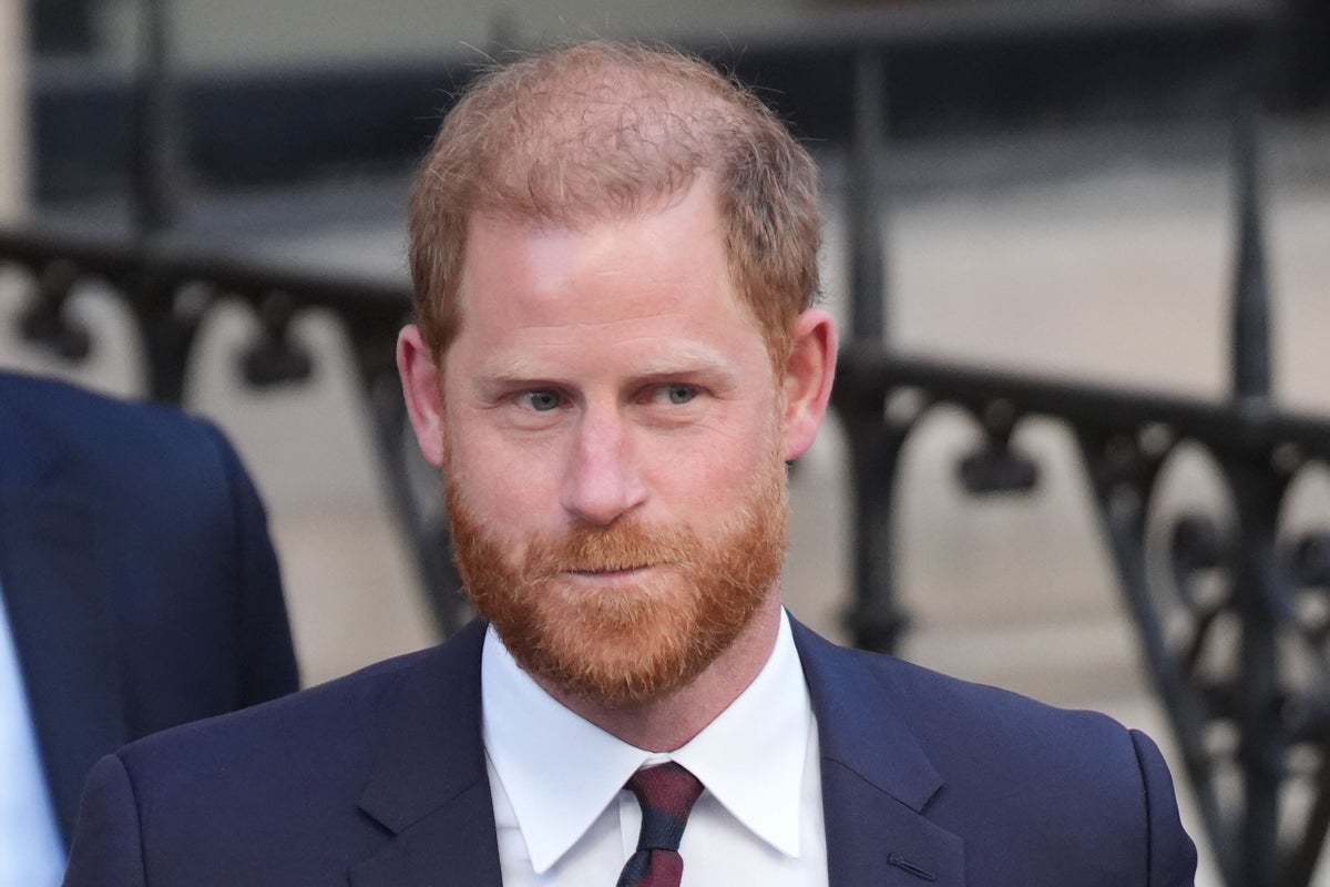 Harry to return to UK on anniversary of Queen’s death for charity awards