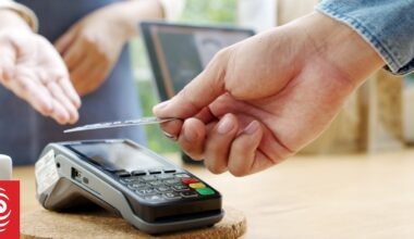 Businesses urge government to rethink ban on PayWave transaction fees