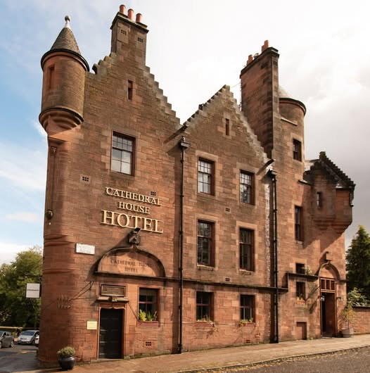 Cathedral House Hotel.