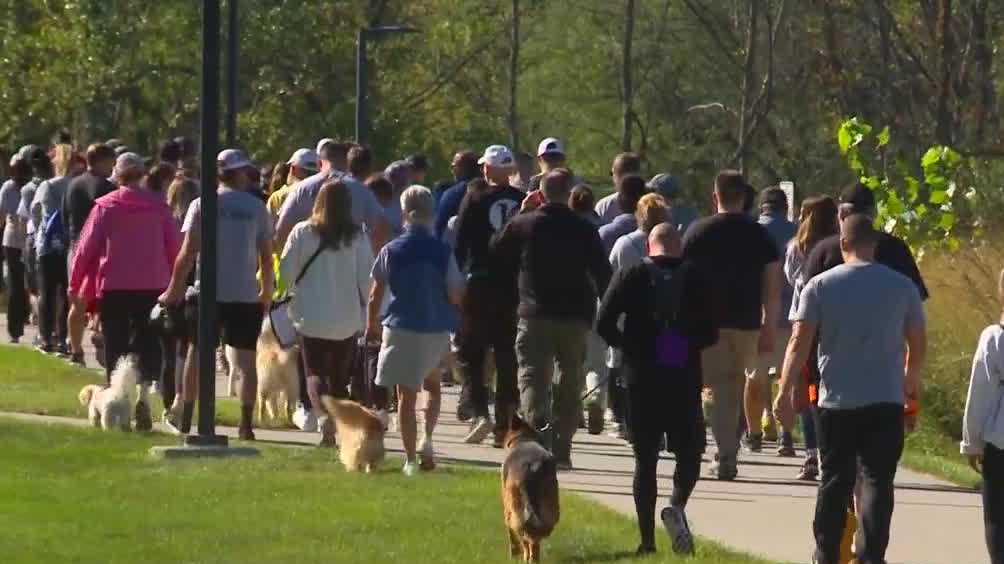 Iowans unite for mental health awareness at NAMIWalks Iowa