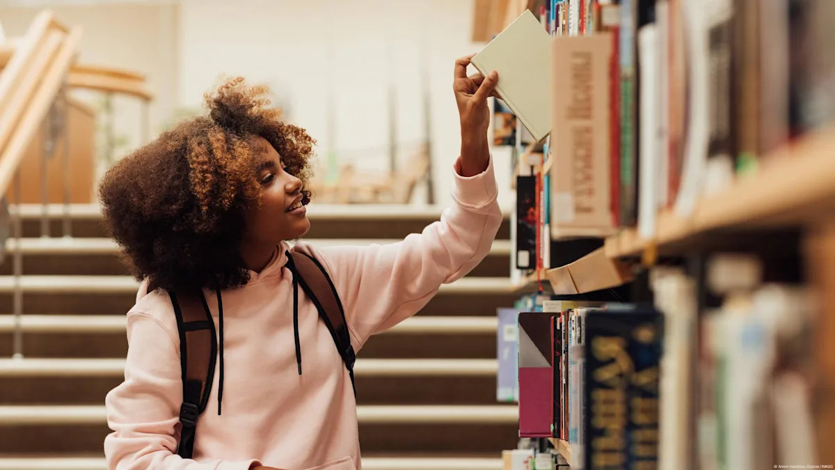 Should German schools stop teaching classics like Goethe?