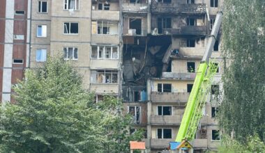 Ukrainian Air Strikes Target Two Cities In Occupied Part Of Donetsk